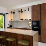 4 Bedroom Cozy In *