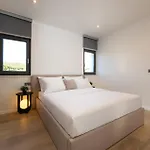 بيت للعطل 4 Bedroom Cozy In
